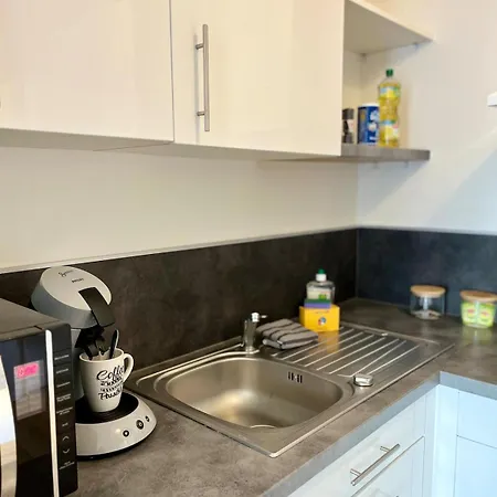 Apartment Dalikyda - Le Neustrie - Studio Moderne - Central